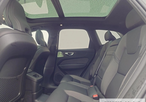 Volvo XC 60 cena 199900 przebieg: 112300, rok produkcji 2021 z Elbląg małe 742